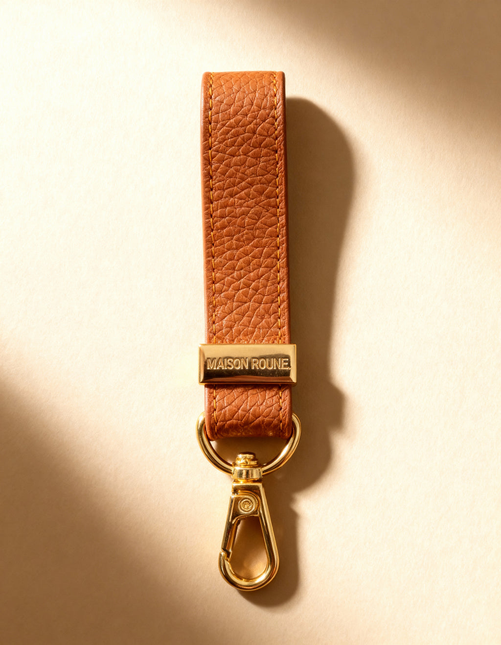 ROUNE CLÉS. Noisette