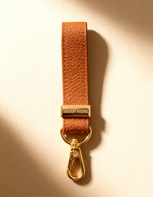 ROUNE CLÉS. Noisette